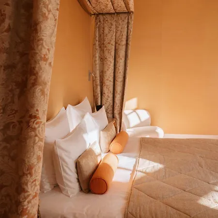 Chateau - Domaine De Coeurmandie Hotel