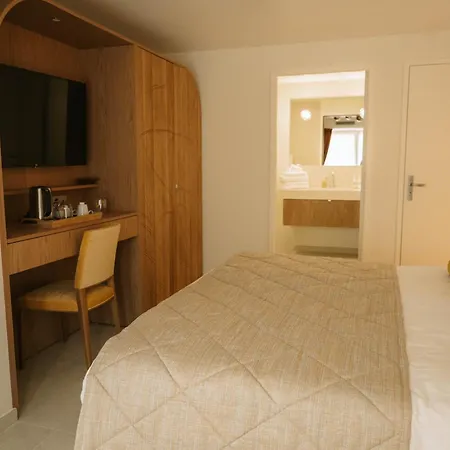Hotel Domaine De Coeurmandie - Château 4*