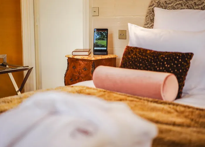 Hotel Chateau - Domaine De Coeurmandie Beny-sur-Mer